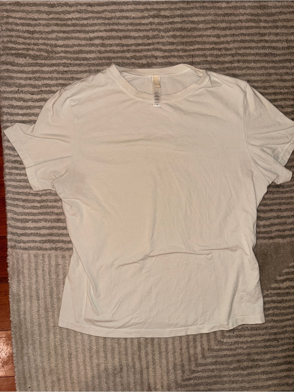 SKIMS Bundle (5 Pieces), Brown Lace Set, Ribbed Flare Pants, & Tees (L/XL) - Picture 5 of 9